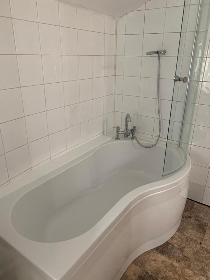 Zara Continental Hotel Langholm 外观 照片